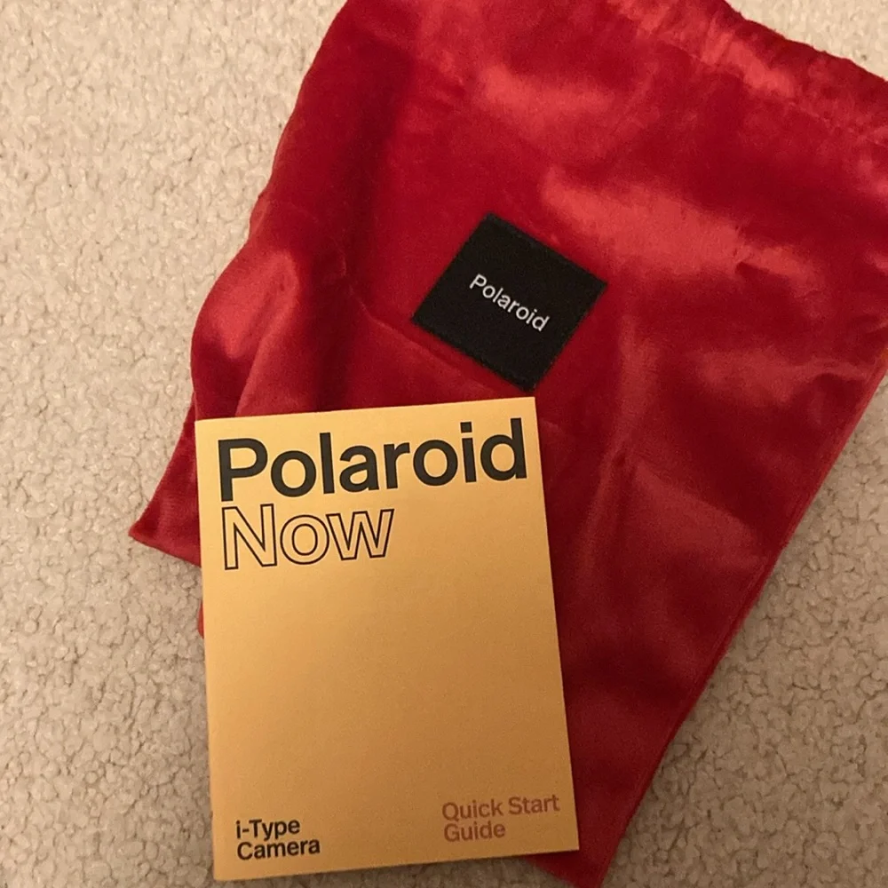 Polaroid Now Black Instant Camera with Dust Bag NEVER BEEN USED
